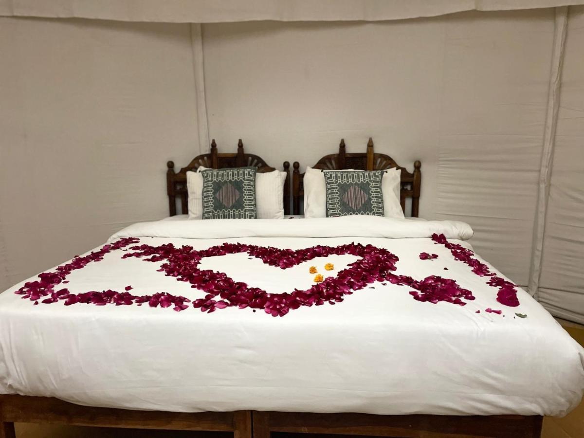 Wild Heritage Desert Camp Hotel Jaisalmer Ngoại thất bức ảnh